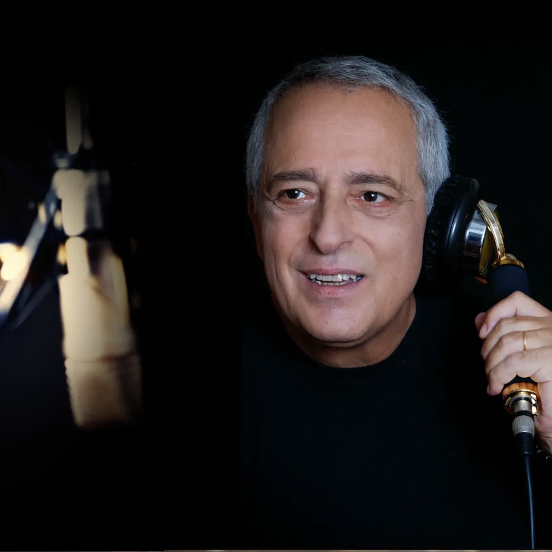17. Pasquale Anselmo: "Non sono la voce di nessuno, interpreto dei ruoli"